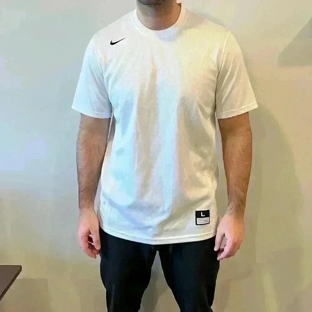 Nike DRI-FIT Shirt